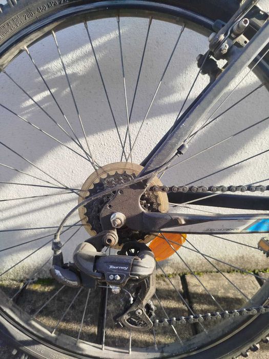 B-twin, Bicicleta usada. Está em muito bom estado