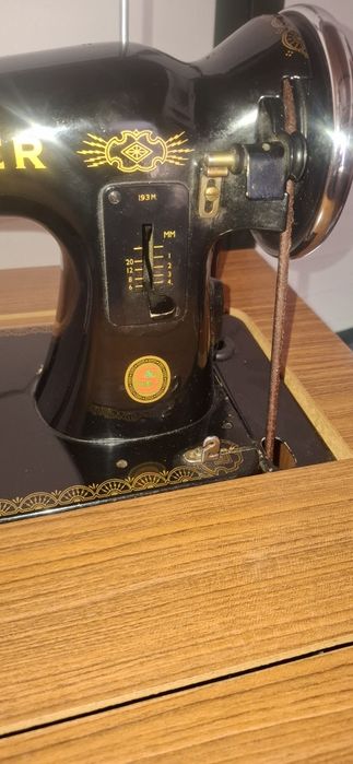 Máquina de costura Singer