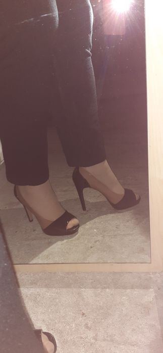 Nowe szpilki na wysokim obcasie roz.39