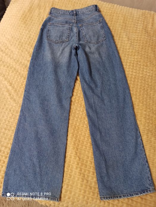 Продам джинси для дівчини