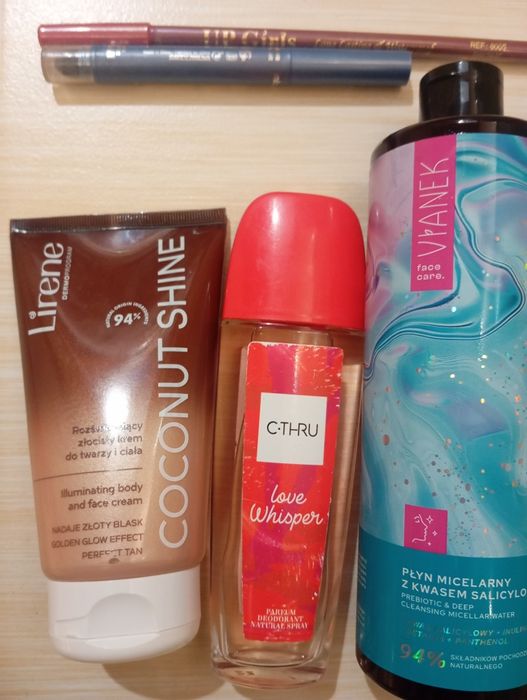 Zestaw kosmetyków Lirene vianek