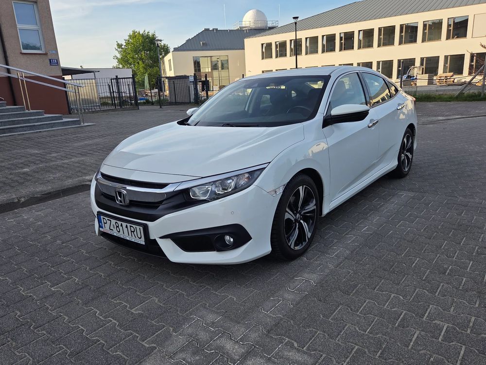 Honda Civic 1.5 T Prestige (Navi)