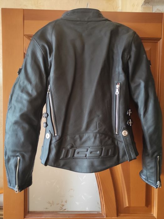 Мотокуртка кожаная Icon