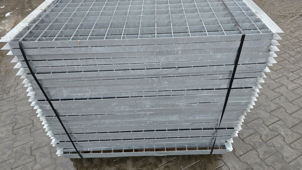 Krata wema pomostowa 970x1180 mm