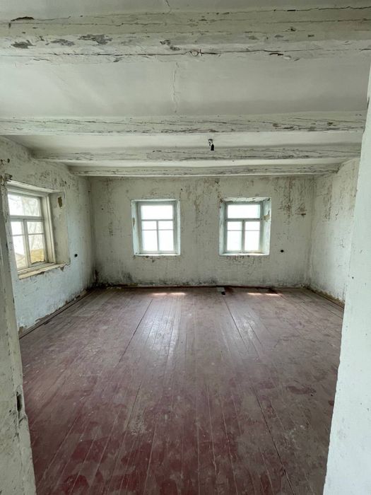 Будинок село Чернин