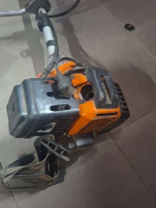 Maquina de roçar Mader