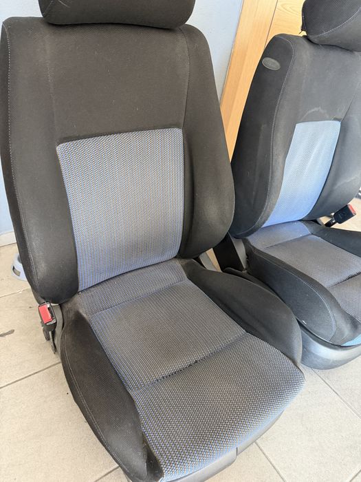 Vendo bancos golf iv
