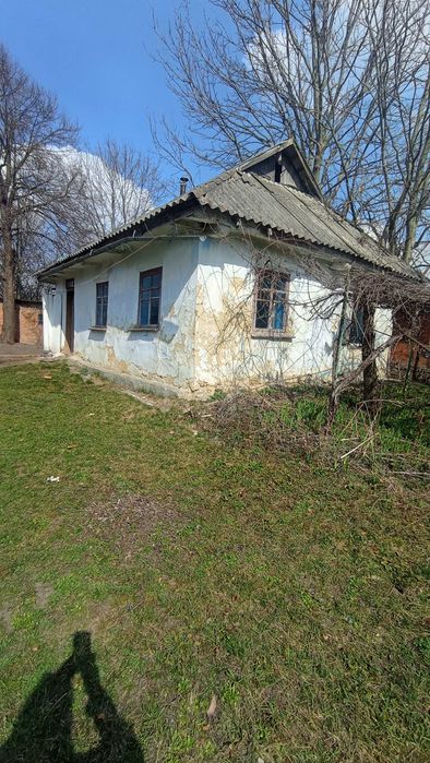 Цегляний будинок не далеко від м.Хмельницький
