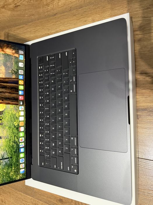 Apple MacBook Pro 16 M4 Pro / 24GB / 512GB SSD