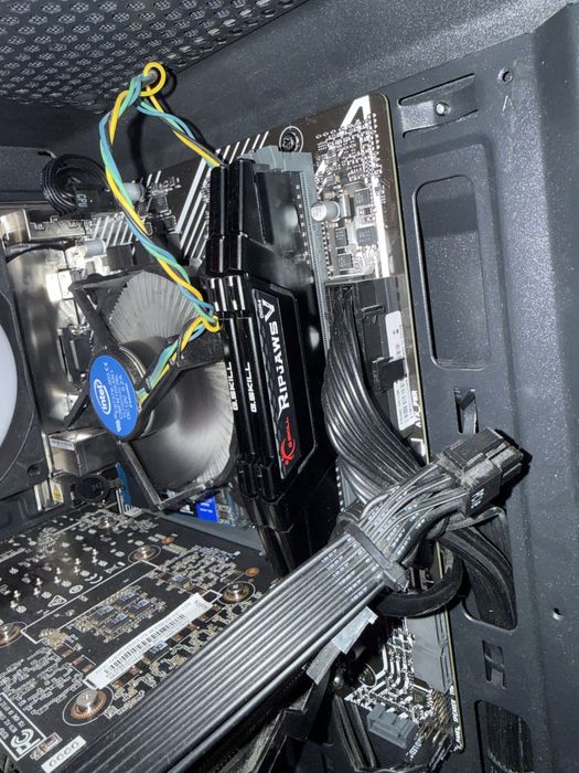 Desktop Gaming Impecável