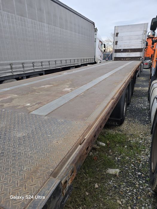 Naczepa platforma Kogel mega