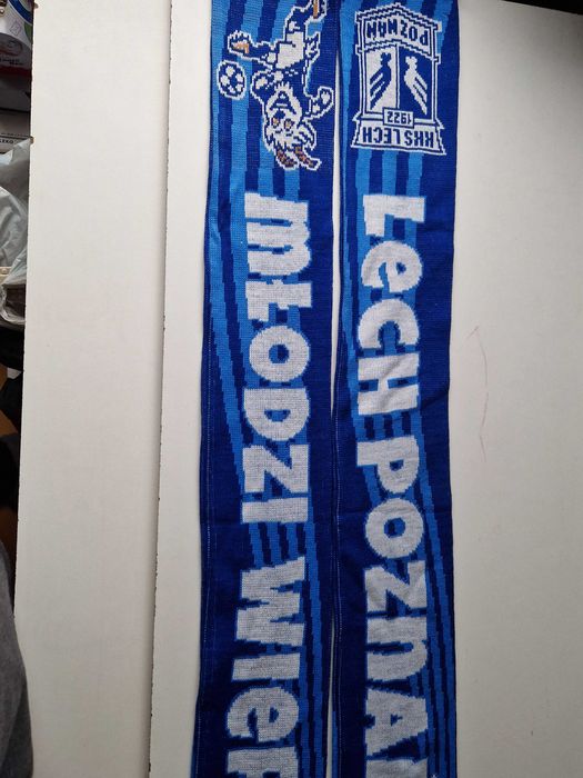 Szalik dziecięcy Lech Poznań ,, Młodzi Wierni,,