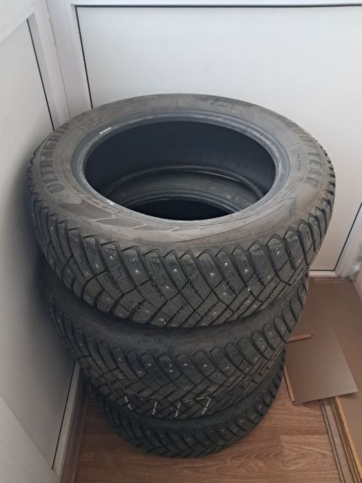 Продам комплект із 4 зимових шин Goodyear UltraGrip Ice Arctic, розмір 205/60 R16. + диски
