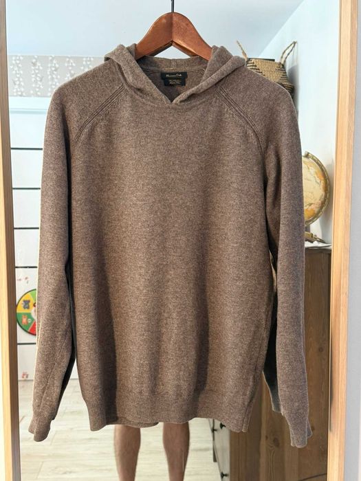 Sweter wełna-kaszmir z kapturem Massimo Dutti