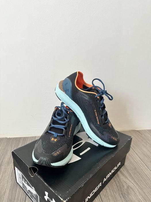 Under Armour HOVR sonic 5 storm