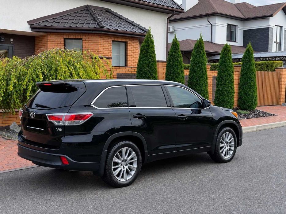Продаю   авто TOYOTA