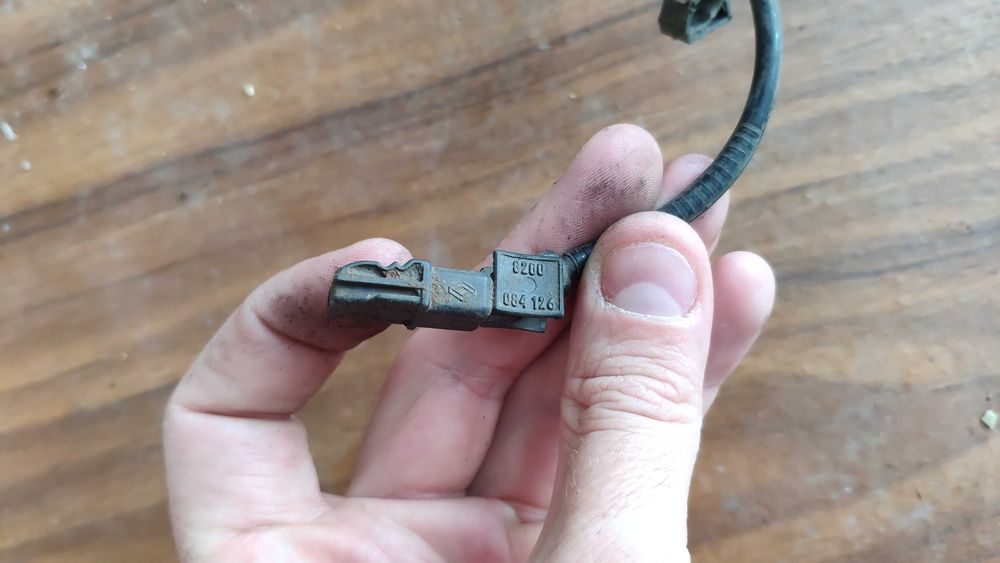 Датчик АБС ABS Задній лівий Laguna 2 Лагуна 2