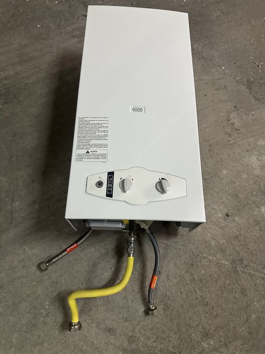 Esquentador gas natural zeus 180€