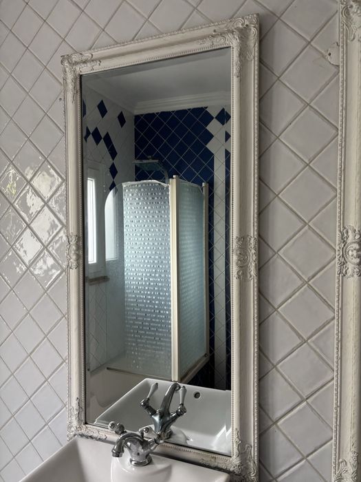 Espelho braco em madeira