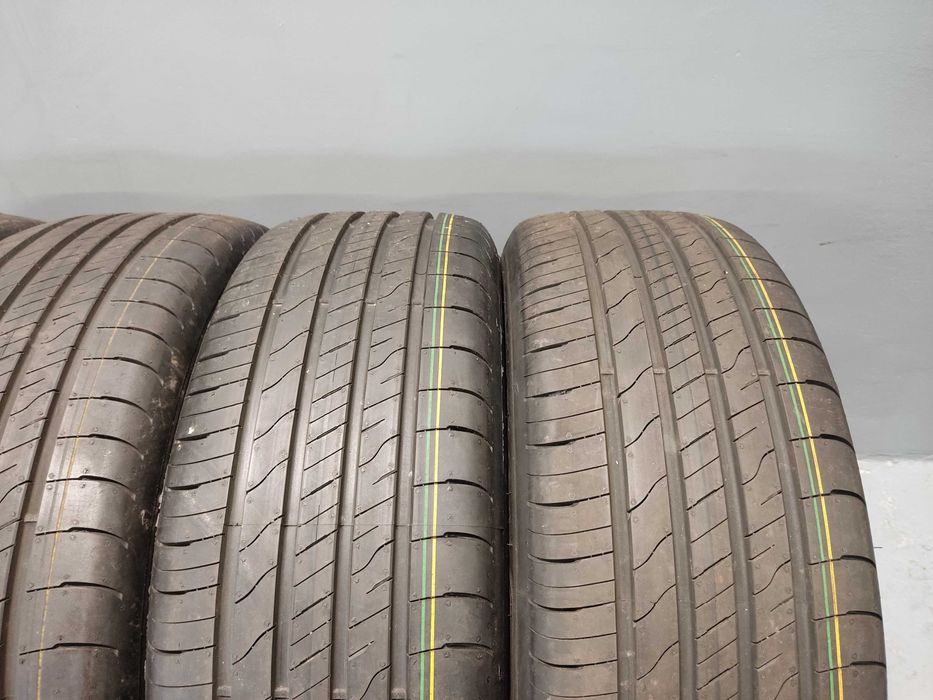 2x215/55R18 Goodyear EfficientGrip Performance, NOWE, 2024 rok