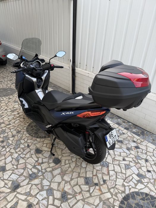Yamaha x-max 300
