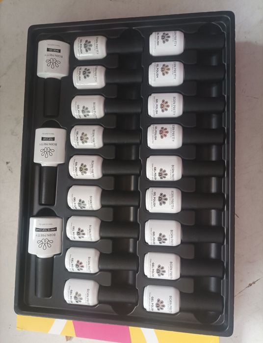 21 lakierów do paznokci