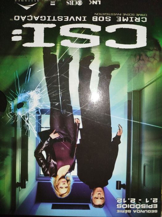 Vários DVDs com varias temporadas da série CSI