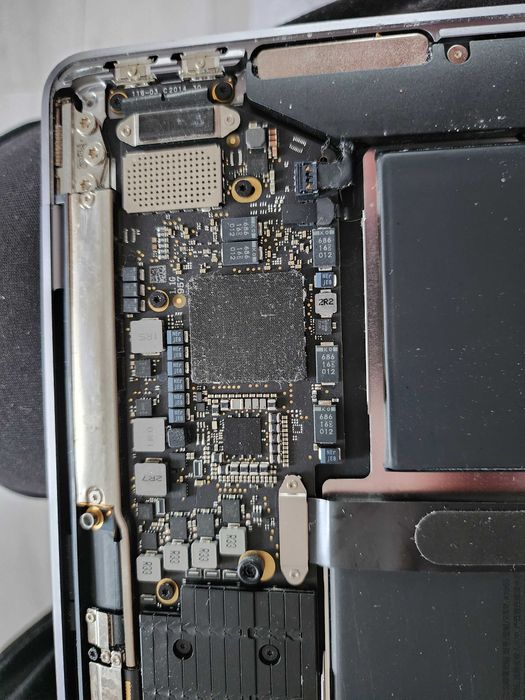 Apple MacBook Air 13" 2020  плата акамулятор A2179 LCD Дисплей