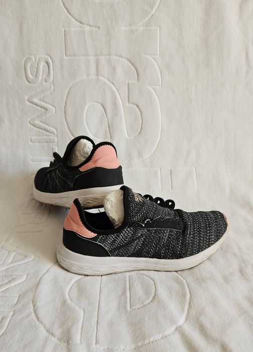 Buty damskie adidasy sportowe lekkie 39