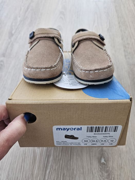 Sapatos/mocassins beige menino Mayoral 30 novo