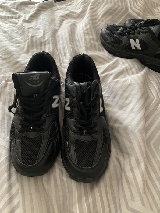 New Balance 530 blask