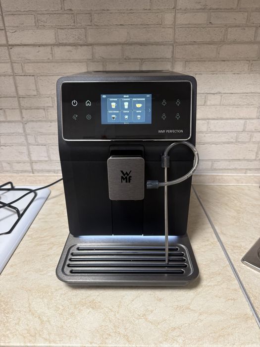 Кавомашина WMF Perfection 890L сама макисмальна модель