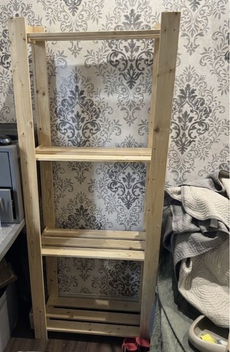 regal ikea drewniany