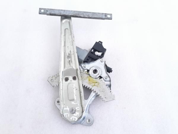 Elevador vidros trás esquerdo NISSAN Juke (F15)