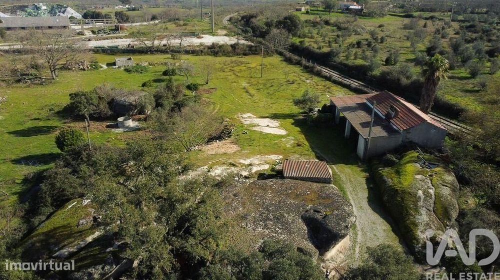 Quinta em Santiago Maior de 80,00 m2