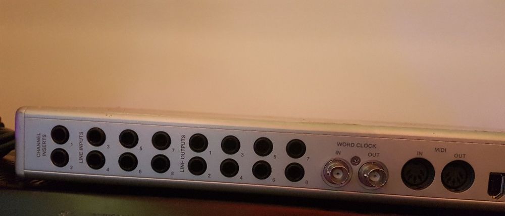 Echo AudioFire8 mkII + Echo Layla 24/96 + Midi Interfaces