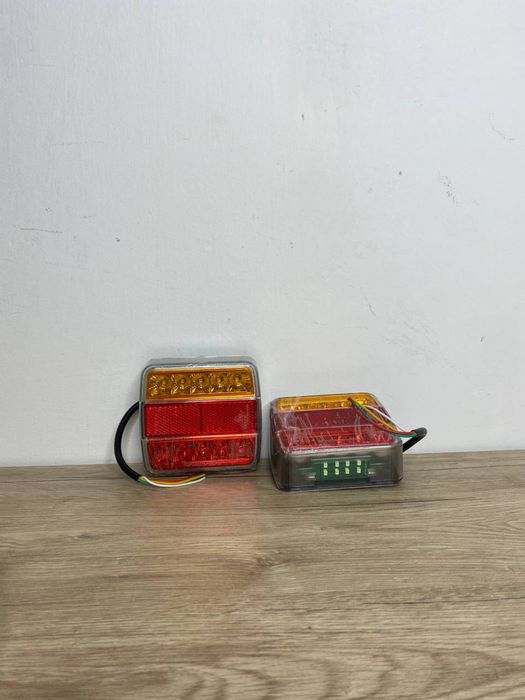 Світлодіодні ліхтарі на легковий причіп