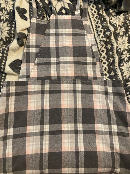 Vestido jardineira