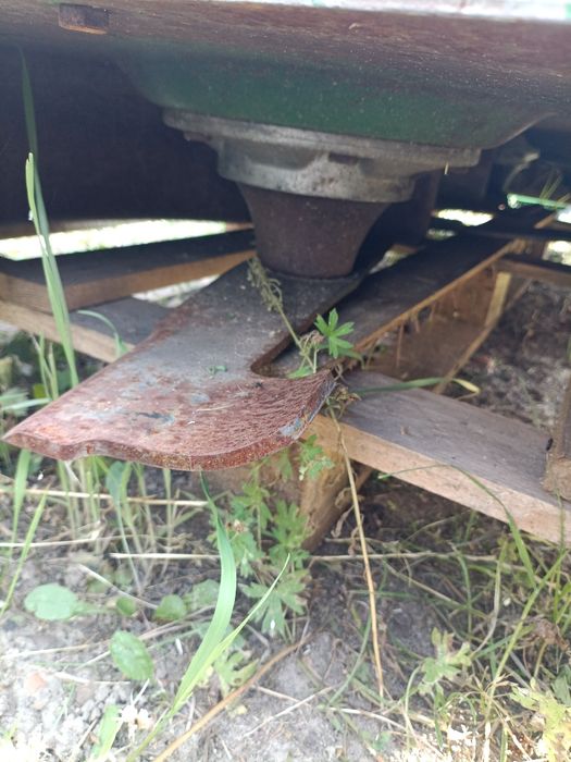 Odkurzaż komunalny z kosiskiem