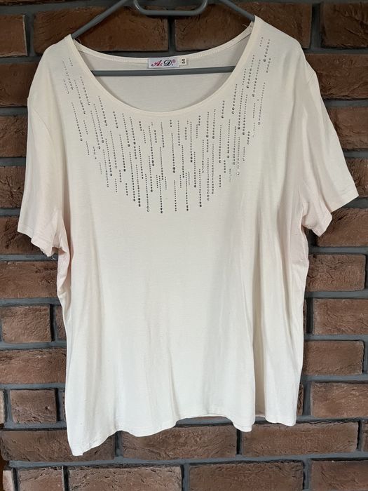 Kremowa bluzka z krótkim rękawem rozmiar 5XL