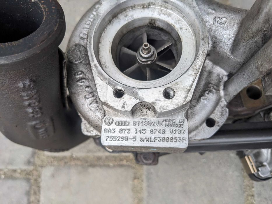 Турбіна Volkswagen PHAETON 5.0TDI 313KM права 07Z145874G GT1852VK