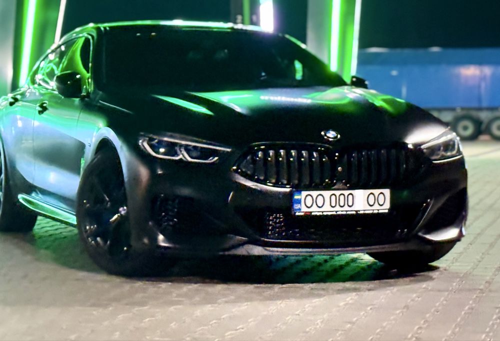 Bmw 8 . 2020 рік