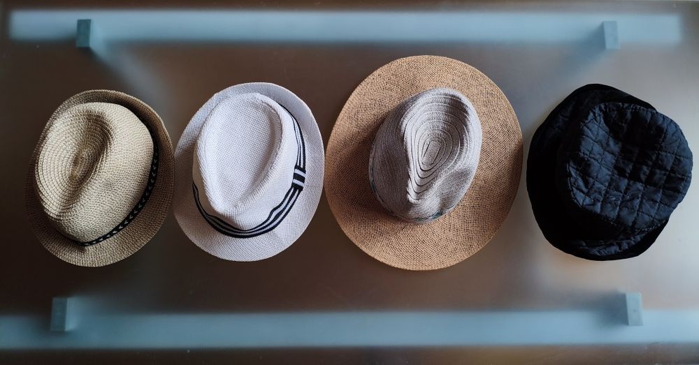 Элегантная Коллекция из 4х Женских Шляп: Стиль и Комфорт