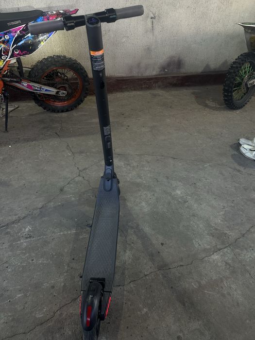 Продам электросамокат