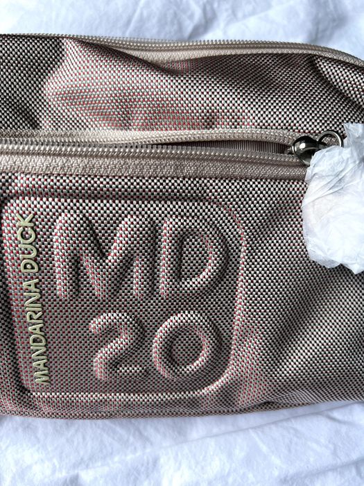 Mandarina Duck MD20 torebka"Crossover"kolor Miaty Rose nowa