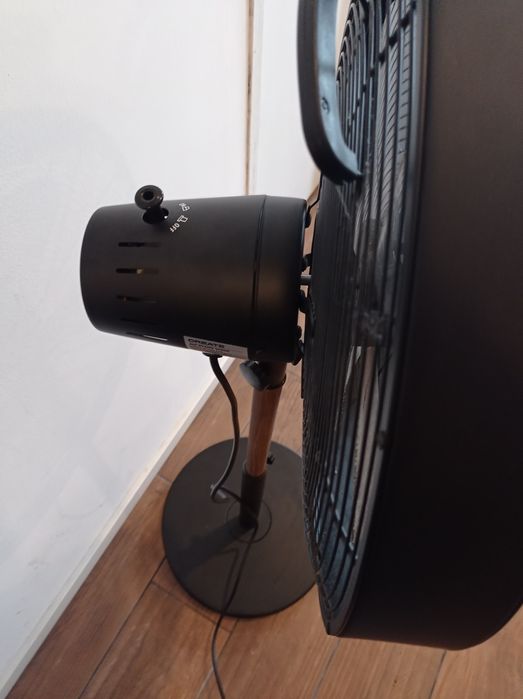 Ventoinha c/ pé ultra silenciosa - Create Harper