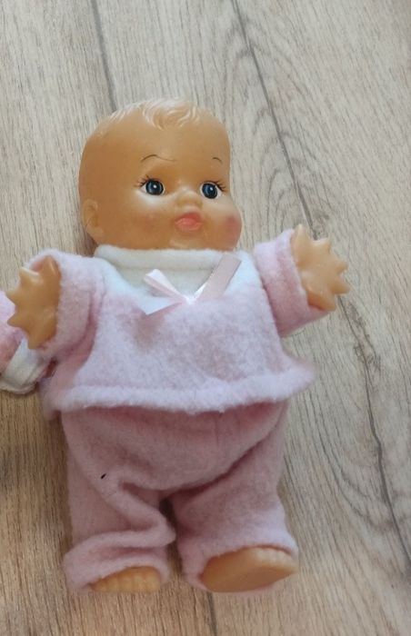 Куклы и пупсы разные