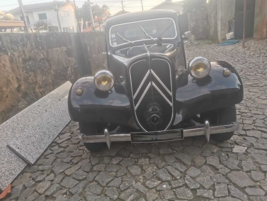 Carro - Citroen 11 BL