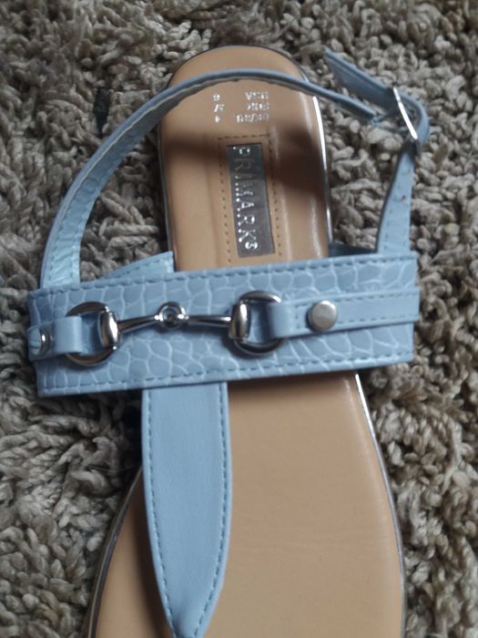 Sandały błękitne 37