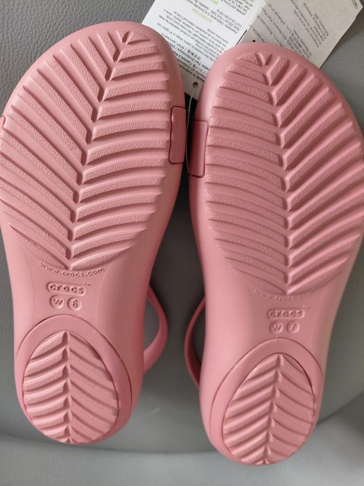 Sandały Crocs rozm. lewy 37/38 prawy 36/37
